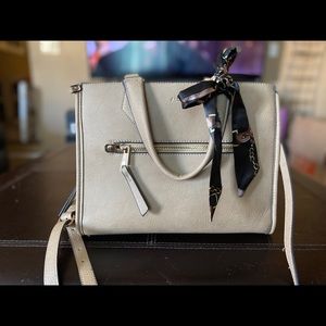 Aldo three pocket handbag